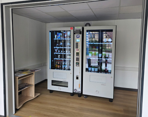 Verkaufsautomaten mit regionalen Produkten versüßen den Aufenthalt © LAG Region an der Romantischen Straße e. V.