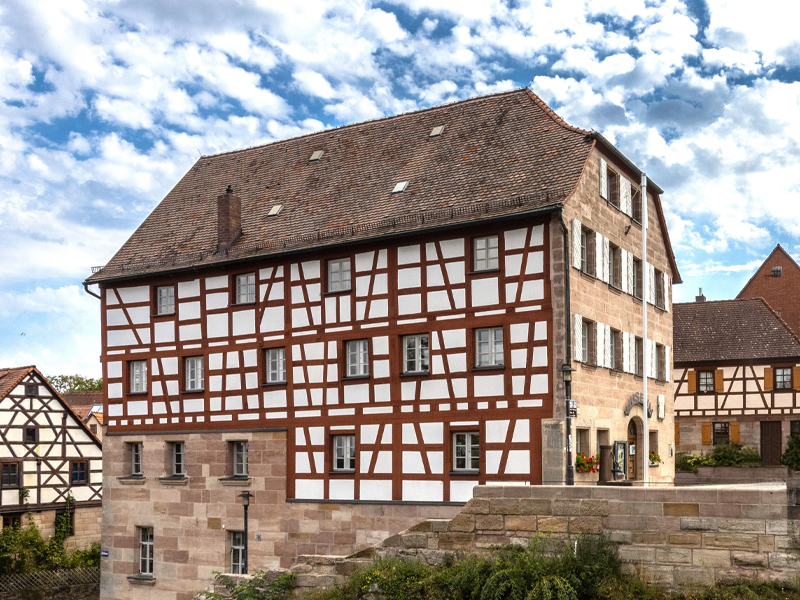 Von Montag, den 08. September 2025 bis Mittwoch, den 11. Februar 2026 ist die Wanderausstellung 