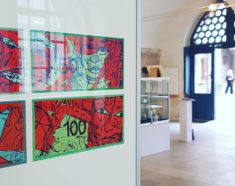 Im Fleischhaus werden die Werke regionaler Kunstschaffender präsentiert © Rothenburger Künstlerbund e. V.