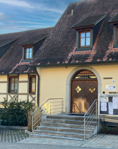 Versammlungsraum für Neusitz – Einrichtung & Ausstattung