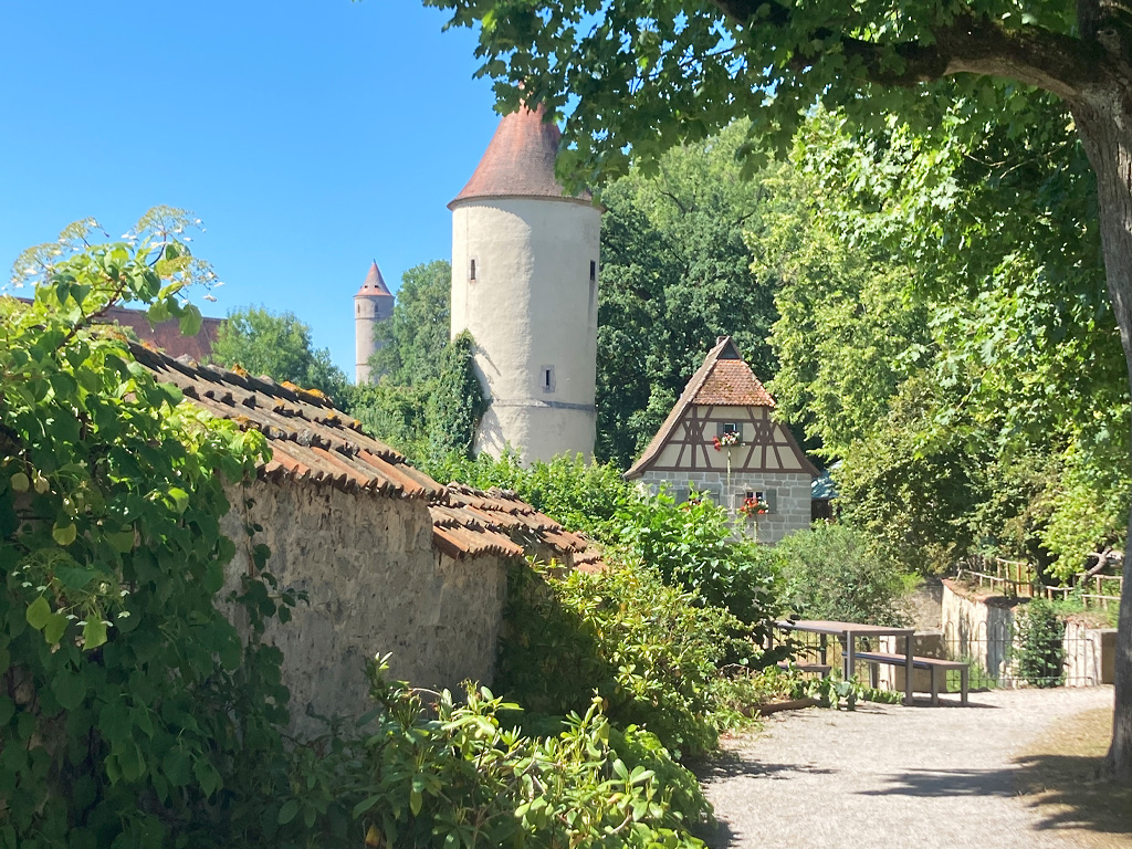 Historisches Kleinod mit Zukunft: Das Parkw&auml;chterhaus in Dinkelsb&uuml;hl wird zum lebendigen Kultur- und Begegnung &copy; LAG Region an der Romantischen Stra&szlig;e e. V.