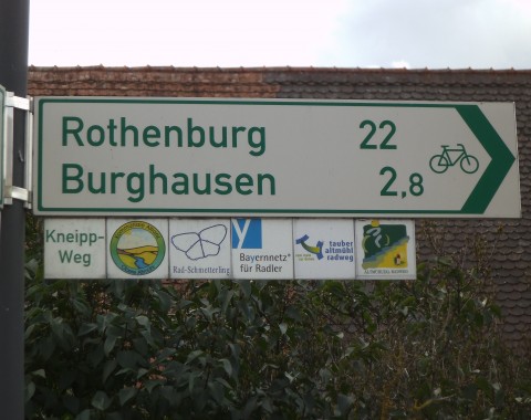 Beschilderung von Radrouten im Romantischen Franken 